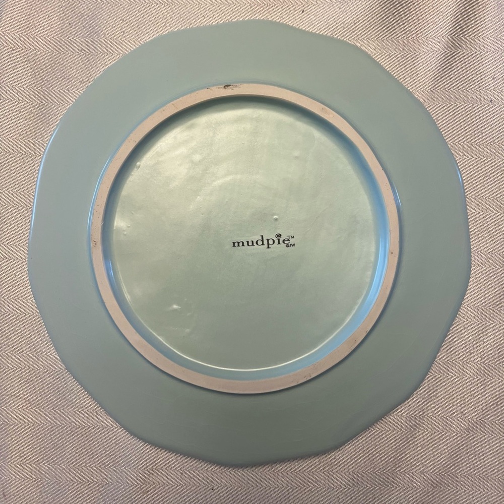 Sea Turtle Embossed Plate - Picture 3 of 3